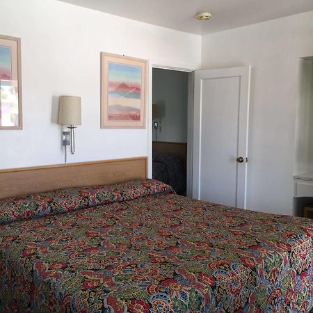 Centre Motel Elko Εξωτερικό φωτογραφία