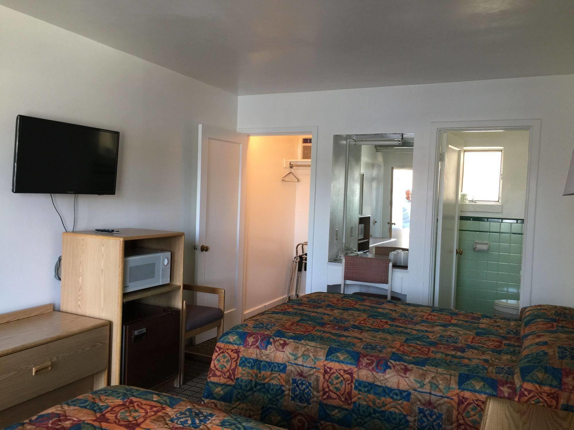 Centre Motel Elko Εξωτερικό φωτογραφία